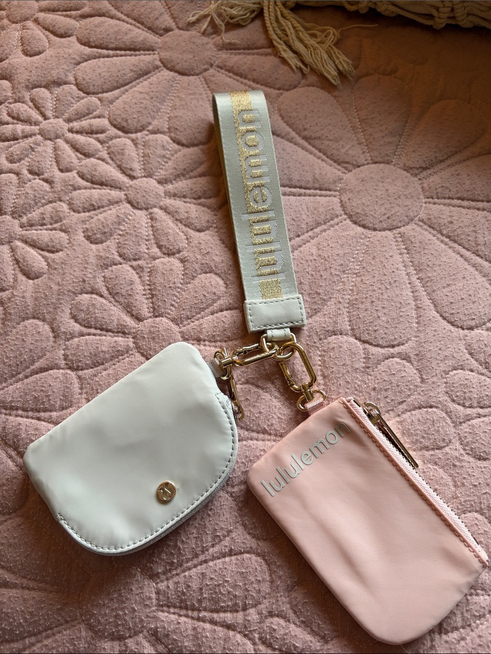 lululemon athletica Dual Pouch Wristlet - Picture 2 of 5